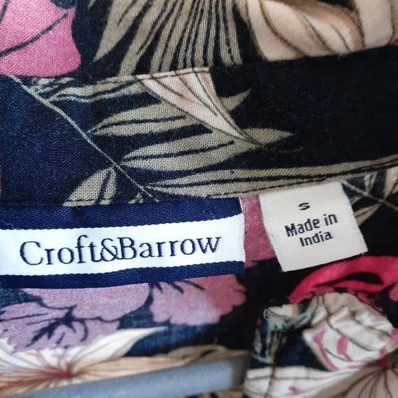 Top - Picture 3 of 3